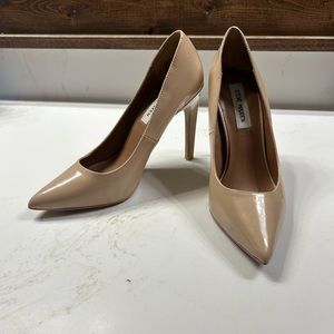 Steve Madden Driftin Pumps